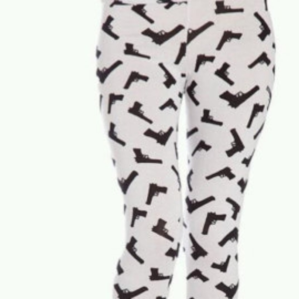 white and black bad girl print leggings pants - Picture 3 of 5